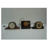 Vintage Electric Mantle Clocks & Vintage Radio
