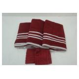 3 Bath Towels & 2 Wash Rags