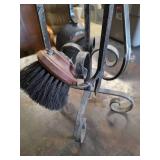 Fireplace tool set