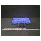 Gemeinhardt Flute and Carry-case; Seems to be in perfect working order!