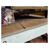 Great Condition, Soft, Floral 2-seater couch