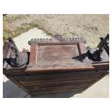 Antique Pump (Pipe) Organ
