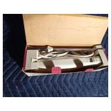 Hamilton Beach Electric Knife in Original Box with Instructions