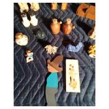 Salt and Pepper Shakers / Nic Nacs  (Variety)