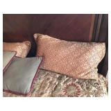 Really Thick Comforter by Jane Seymour and Pillows - Smoke Free