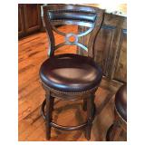 Set of 4 swivel bar stools with leather seat and back - Smoke Free