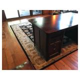 Solid wood desk with 6 drawers and 1 slide out tray. (smoke free) with 4 keys