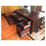 Solid wood desk with 6 drawers and 1 slide out tray. (smoke free) with 4 keys