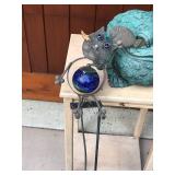 Lot of outdoor yard decor