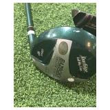 Tee-off putting green, Golf Clubs and More