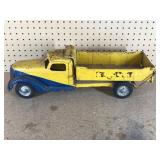 Vintage Buddy L toys - sand loader and pressed steel dump truck
