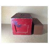 2 vintage wooden boxes