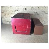 2 vintage wooden boxes