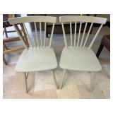 Safavieh Winona Spindle Back Dining Chair (Set of 2) - MSRP $250