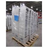 PALLET OF PLASTIC TOTES