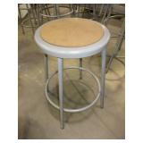 METAL STOOLS