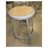 METAL STOOLS