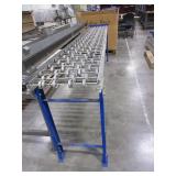CONVEYOR UNIT WITH LEGS