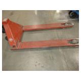 BT PALLET JACK