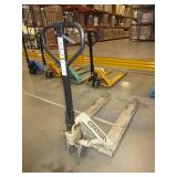 CROWN PALLET JACK
