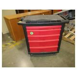 RUBBERMAID ROLLING TOOL CHEST