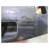 RUBBERMAID ROLLING TOOL CHEST
