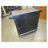 RUBBERMAID ROLLING TOOL CHEST