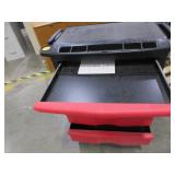 RUBBERMAID ROLLING TOOL CHEST