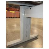 BOSTON TECHNICAL HEIGHT ADJUSTABLE TABLES
