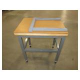 COMPACT WORK TABLES