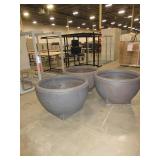 EXTRA LARGE PLASTIC PATIO POTS