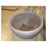 EXTRA LARGE PLASTIC PATIO POTS