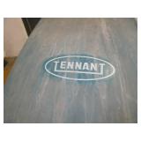 TENNANT 32" FLOOR SCRUBBER