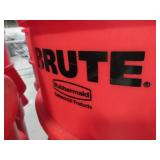 RUBBERMAID BRUTE 44 GALLON TRASH CONTAINERS