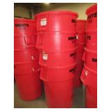 RUBBERMAID BRUTE 44 GALLON TRASH CONTAINERS