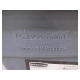 RUBBERMAID TILT TRUCKS