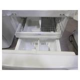 LG FRENCH DOOR REFRIGERATOR IN WHITE