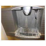 MANITOWOC ICE AND WATER DISPENSER.
