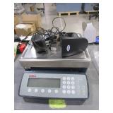 SETRA COUNTING SCALE WITH SCANNER, POWER AND DISPLAY-LIKE NEW