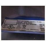 METTLER 300 LB DIGITAL SCALES WITH DISPLAYS AND POWER SUPPLIES