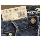 Seven7 Slim Straight Jean Size 6 High Rise
