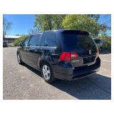 2010 VOLKSWAGEN ROUTAN SE *No Accidents | Certified Pre-Owned* (NO RESERVE)