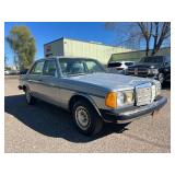 1981 MERCEDES-BENZ 300-CLASS 300 Diesel *No Accidents* (NO RESERVE)