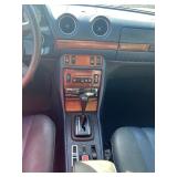 1981 MERCEDES-BENZ 300-CLASS 300 Diesel *No Accidents* (NO RESERVE)