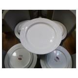 Lakeside Plate Cart with Plates
