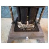 2 Lincoln Instacut Veggie/Fruit Dicer