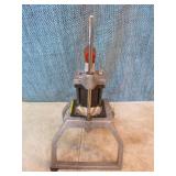 2 Lincoln Instacut Veggie/Fruit Dicer