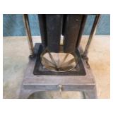 2 Lincoln Instacut Veggie/Fruit Dicer