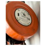 Ironton Manual Chain 1100lb Hoist