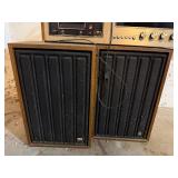 Vintage Sylvania MST-3735 Stereo System with Turntable & Speakers